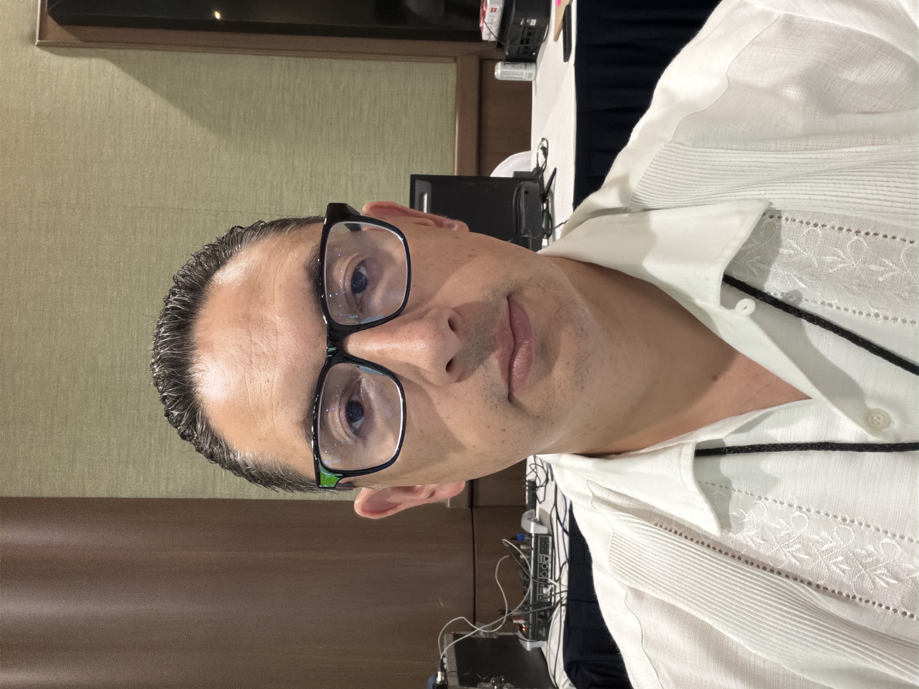 Dr. Jorge Villalpando Espinoza
